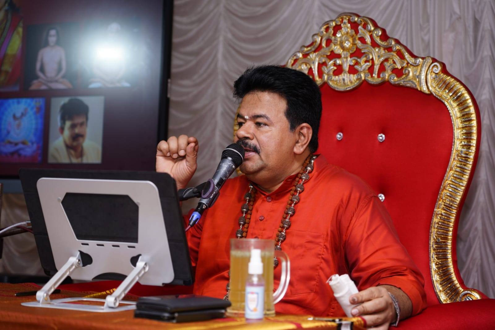 എല്ലാ ദിവസവും 6:25 pm മുതൽ 7:30 pm വരെ ആർഷവിദ്യാസമാജം മഹാസത്സംഗം സംഘടിപ്പിക്കുന്നു - Copy